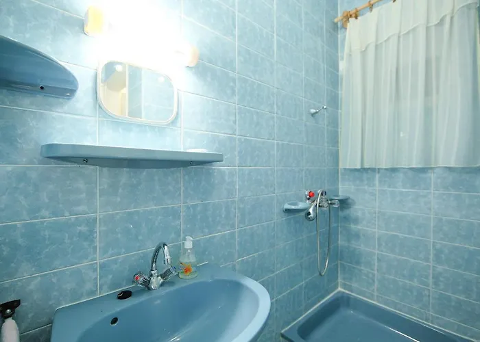 Daisy 2 By Interhome Apartament *