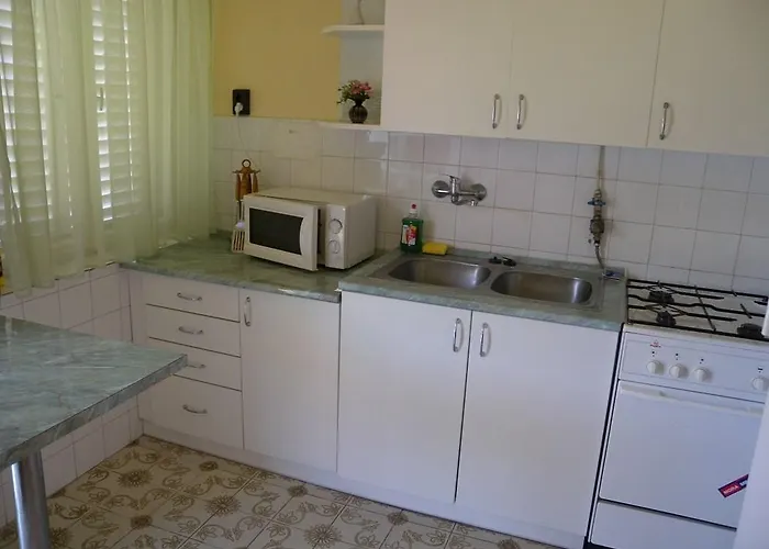 Daisy 2 By Interhome Apartament *